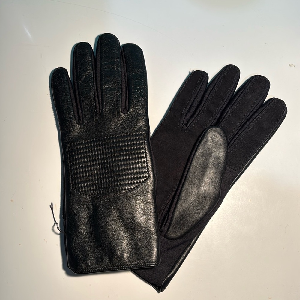 Armani Exchange leather gloves